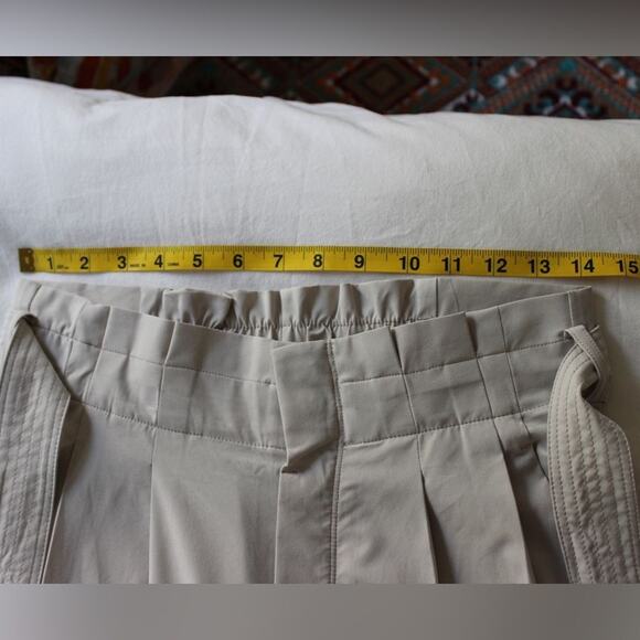 Athleta Skyline Pant II Cream Paperbag High Waist Belted Pants, Size 2 - Picture 12 of 15